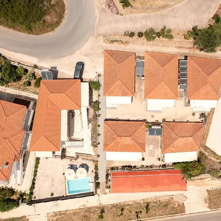 Apartment Chroma Finikounda